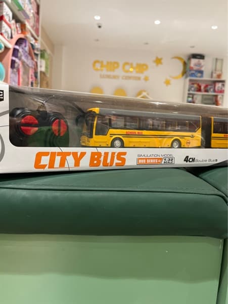 HỘP XE BUS SCHOOL DÀI ĐK 7 Đ.TÁC, CÓ SẠC