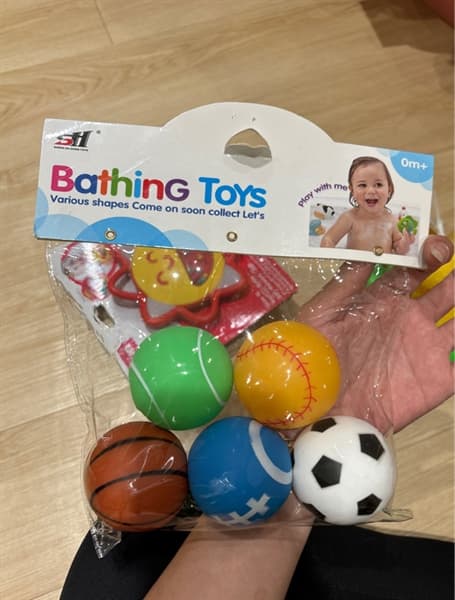 TÚI CHÍT BANH 5C ĐỦ MẪU BATHING TOYS (PVC)