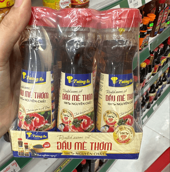 Dầu mè thơm Tường An 100ml (24C/T)