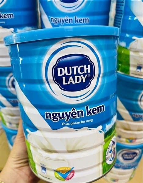 Sữa bột Cô gái Hà Lan nguyên kem 850g