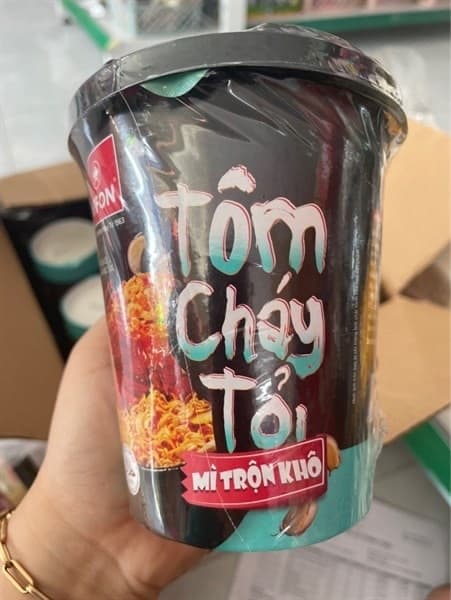 Mì ly trộn khô tôm cháy tỏi 75g (24L/T)