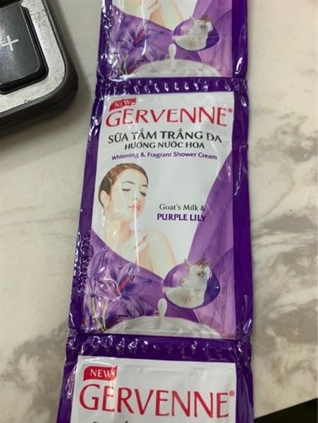 Dây sữa tắm Gervenne việt quất, lan Nam Phi (Dây 12 gói)