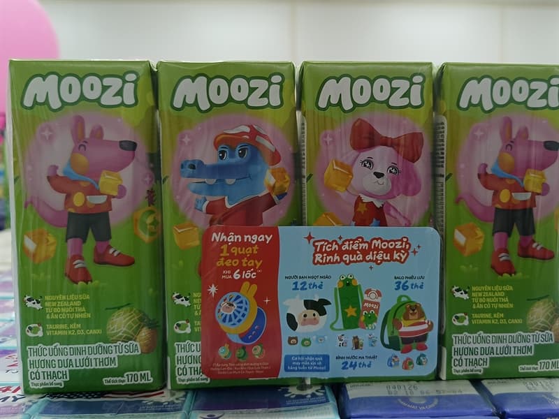 Sữa tươi thạch Moozi dưa lưới thơm 170ml (12L/T)