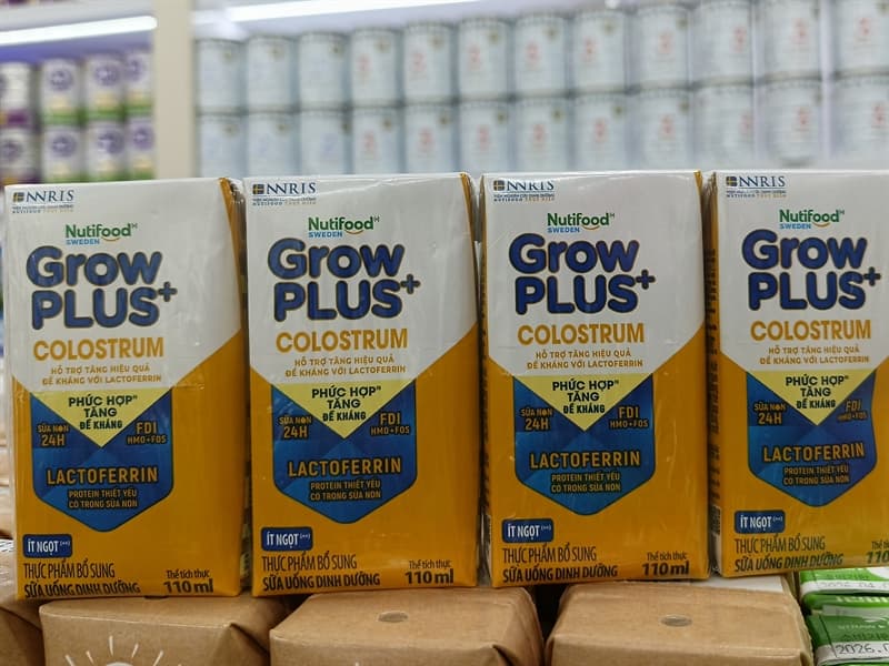Sữa nước Nutifood GrowPlus Lactoferrin 110ml (6L/T)
