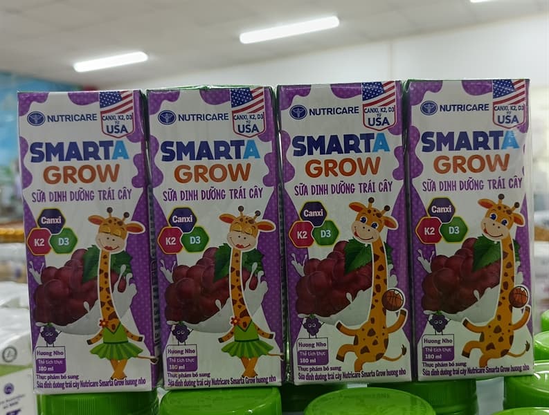 Sữa trái cây Smarta Grow Nho 180ml