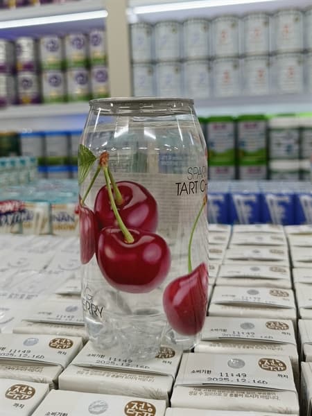 Nước Soda Sparkling OKF vị cherry 350ml (24L/T)