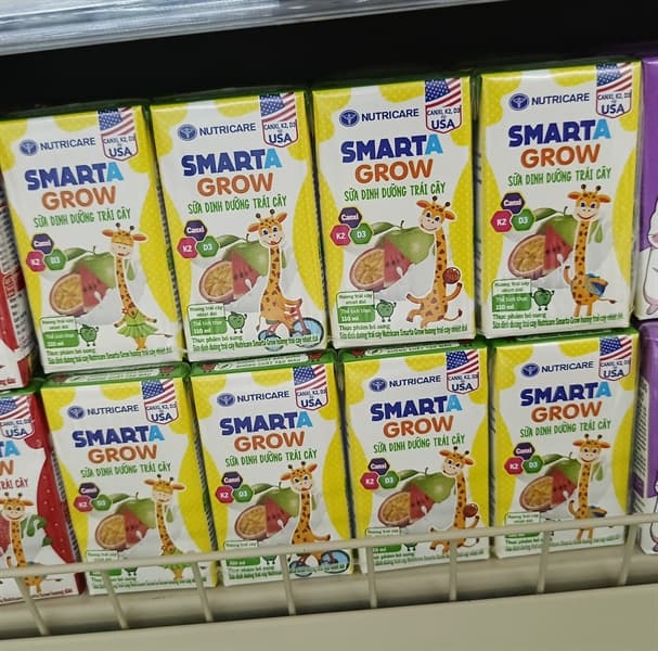 Sữa trái cây Smarta Grow trái cây nhiệt đới 110ml