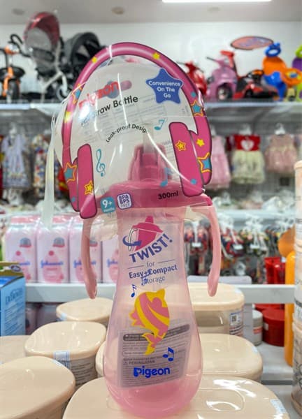 Bình uống nước tay cầm 300ml - Hồng