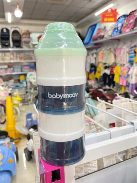 Hộp Chia Sữa 4 Tầng ( Màu Xanh Lơ ) BABYMOOV