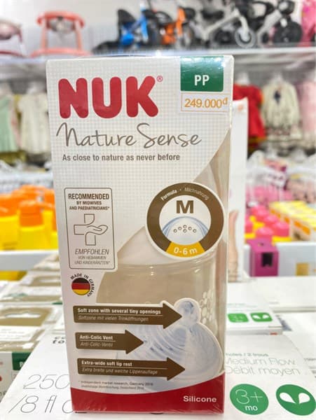 Bình sữa NUK PP Nature Sense 150ml núm ti Silicone S1 - M