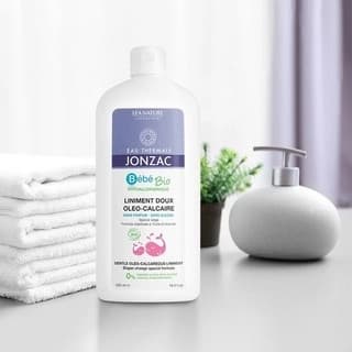 Dung dịch làm sạch vùng mặc tã cho bé JonZac Bebe Bio 500ml