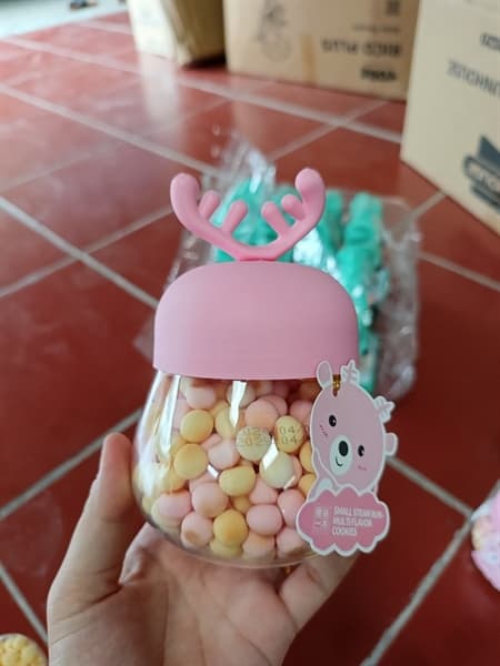 Bánh Small Stream Bun nhiều vị màu hồng 90g