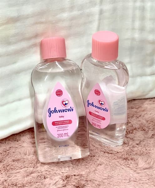 Dầu Massage Johnson 200ml
