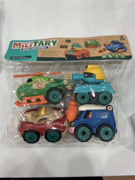 D1899-18A TÚI XE CAR TRỚN 4C ĐỦ MẪU (TRỰC THĂNG, XE TAXI, TĂNG) + ỐC VÍT (PVC) JD1899-19A Mili Tary