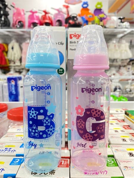 Bình sữa PP cao cấp - Bé (trai gái) 240ml