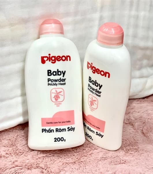 Phấn rôm sảy 200g PIGEON