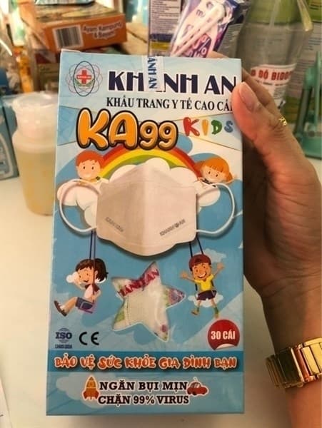 KHẨU TRANG EM BÉ KHÁNH AN HỘP 4D KA99 KISS 50KHOP 30CAI