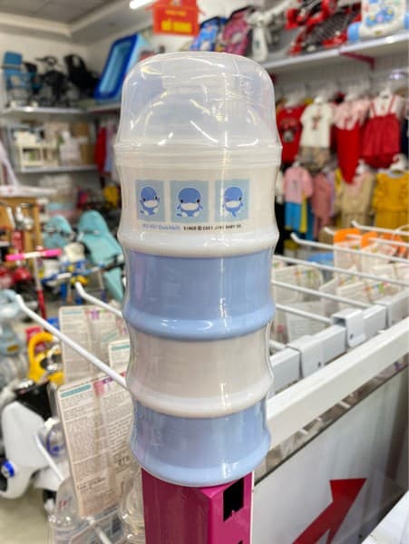 Ngăn chia sữa 4 ngăn (KU5305
