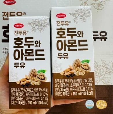 Sữa Óc Chó Hạnh Nhân Yến Mạch 190ml Hanmi