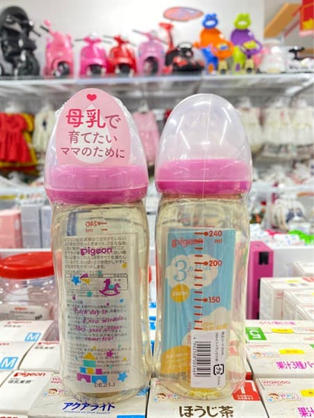 Bình sữa Pigeon 240ml- Hồng