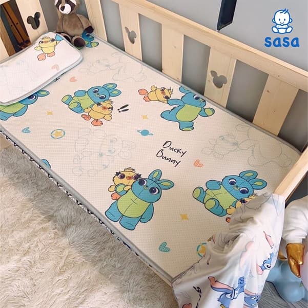 SS Chiếu điều hòa Disney Sasa - Thỏ Xanh