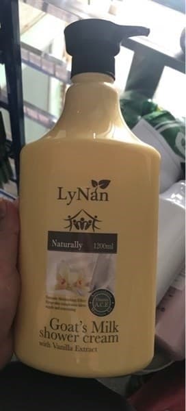SỮA TẮM CAO CẤP LYNAN HƯƠNG NƯỚC HOA TINH CHẤT HOA LAN NHIỆT ĐỚI VANI 1200ML