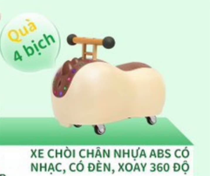 KM Tã Unijoy Skin - Xe chòi xoay 360 độ 102 (4 bịch)