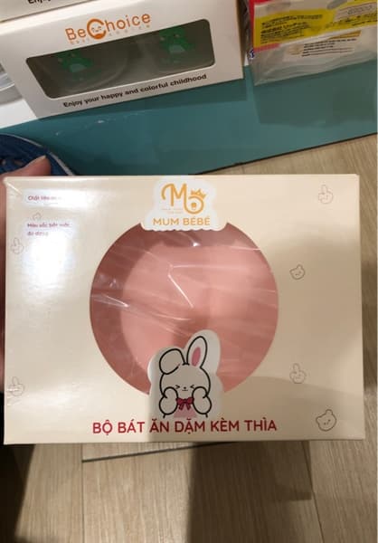 Bát silicone gấu Mumbebe