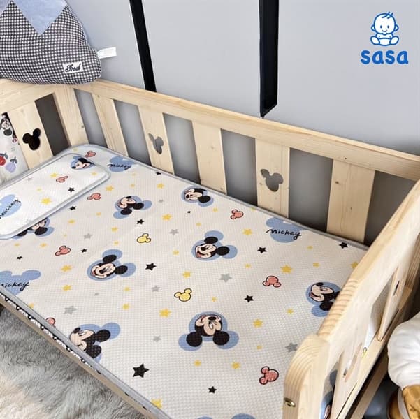 SS Chiếu điều hòa Disney Sasa - Chuột Mickey