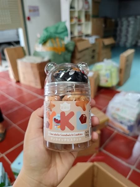 Bánh Chocolate Sandwich cookies 60g- vị Socola có đồ chơi