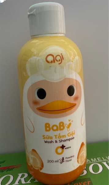 Tắm Gội AGI 200ml Màu Vàng