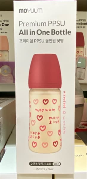 Bình sữa Moyuum -bản tim đỏ -270ml kèm núm 2m+
