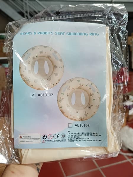 Phao bơi tròn gấu thỏ ( có chân xỏ chống lật )