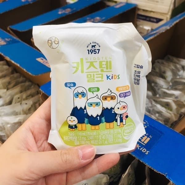 Đạm Sữa Non Kidsten Hàn Quốc 110ml 18 túi
