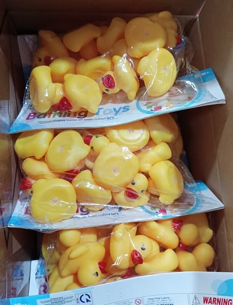 TÚI CHÍT VỊT VÀNG 12C BATHING TOYS (PVC)