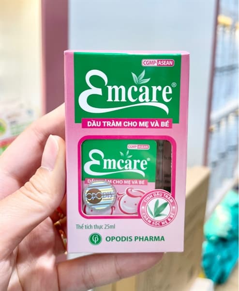 Dầu tràm Emcare