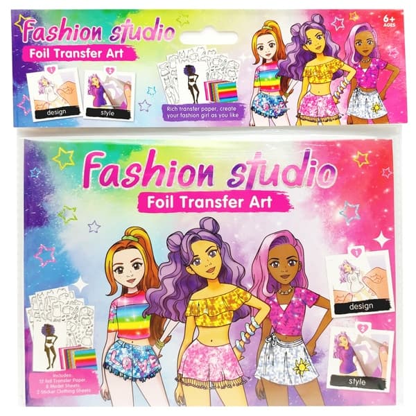 Bé học làm Stylist 4119