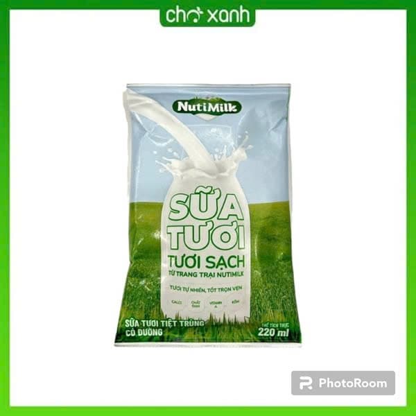 STTS NUTIMILK có đường bịch 220ML
