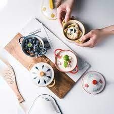 Bát có nắp 2 ta tròn họa tiết