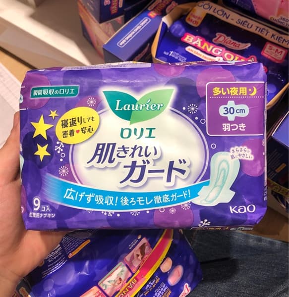 Băng vệ sinh ban đêm Laurier
