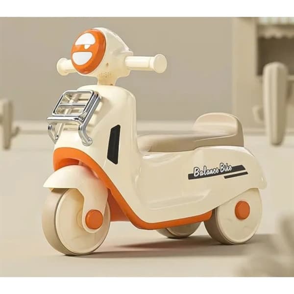 KM Sữa Blackmore-Xe chòi vespa 119 (9 lon)