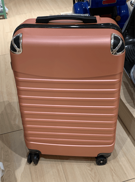KM Tã Unijoy - Sét 2 vali size 22 + 24 (8 bịch)