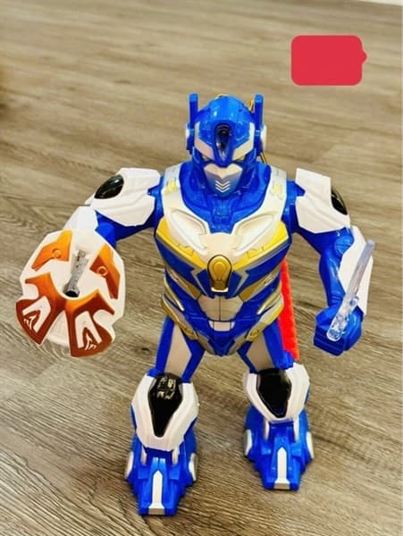 Đèn robot cầm kiếm và khiên 3988-1