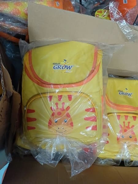 Balo hươu cao cổ Abbott Grow