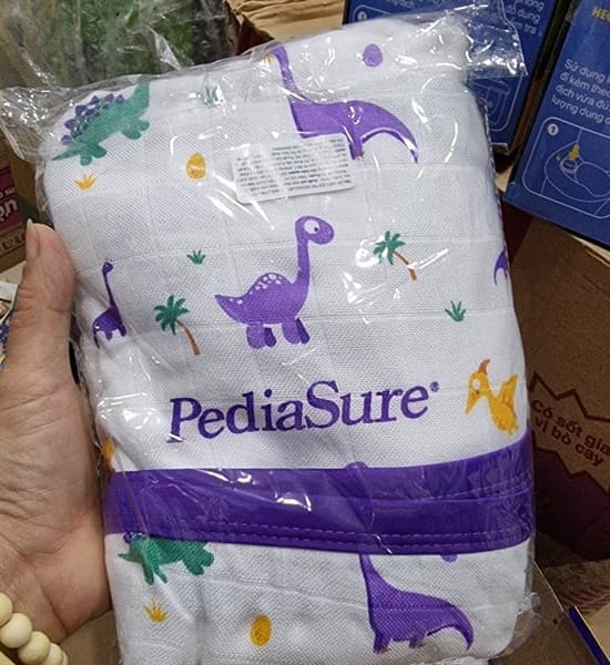 Chăn sợi tre cho bé Pediasure