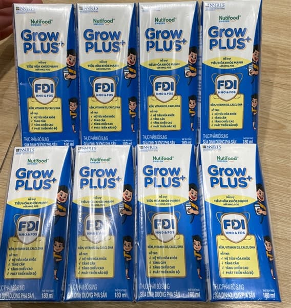 Sữa nước Nutifood GrowPlus FDI 180ml 2+ Tiêu hóa Xanh nhạt (12L/T)
